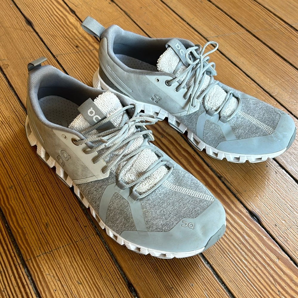 On Cloud Terry white/gray 9.5